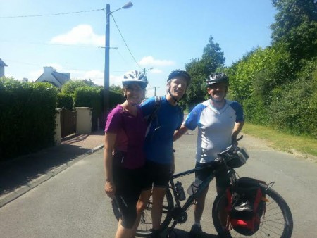 avec Jack et Anne-Marie des touristes anglais, de passage à Morlaix en vélo.