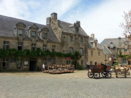 Locronan et ses belles maisons.