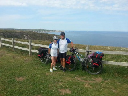 Devant la baie des Trépassés, à la pointe du Van.